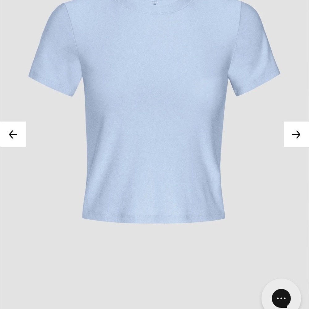Featherweight Cropped Tee